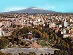 Catania_etnaview1